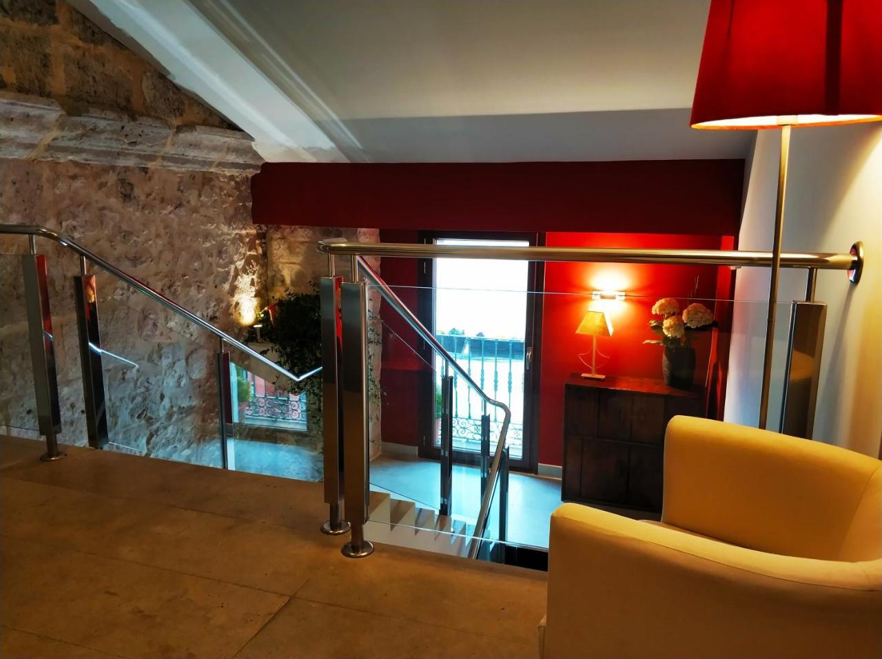 Hotel Puerta Del Arco Tudela de Duero Εξωτερικό φωτογραφία
